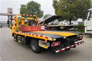 济阳道路救援拖车报价